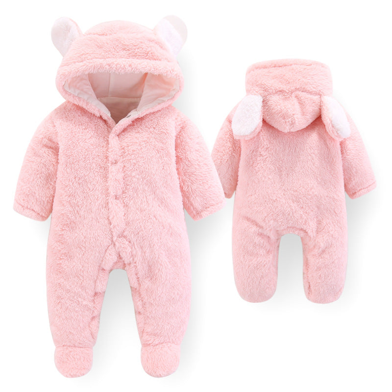 Soft and comfortable newborn onesie