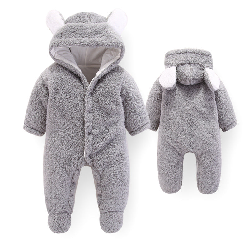 Soft and comfortable newborn onesie