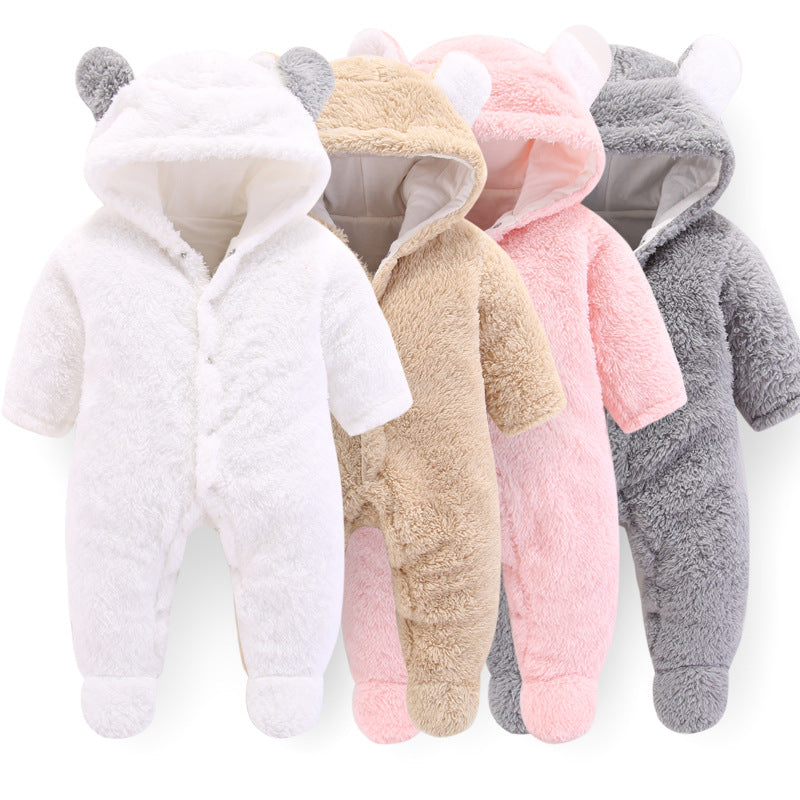 Soft and comfortable newborn onesie